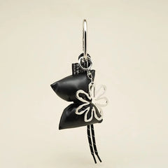 Modern-Puffy-Pouch-&-Abstract-Flower-Bag-Charm-1